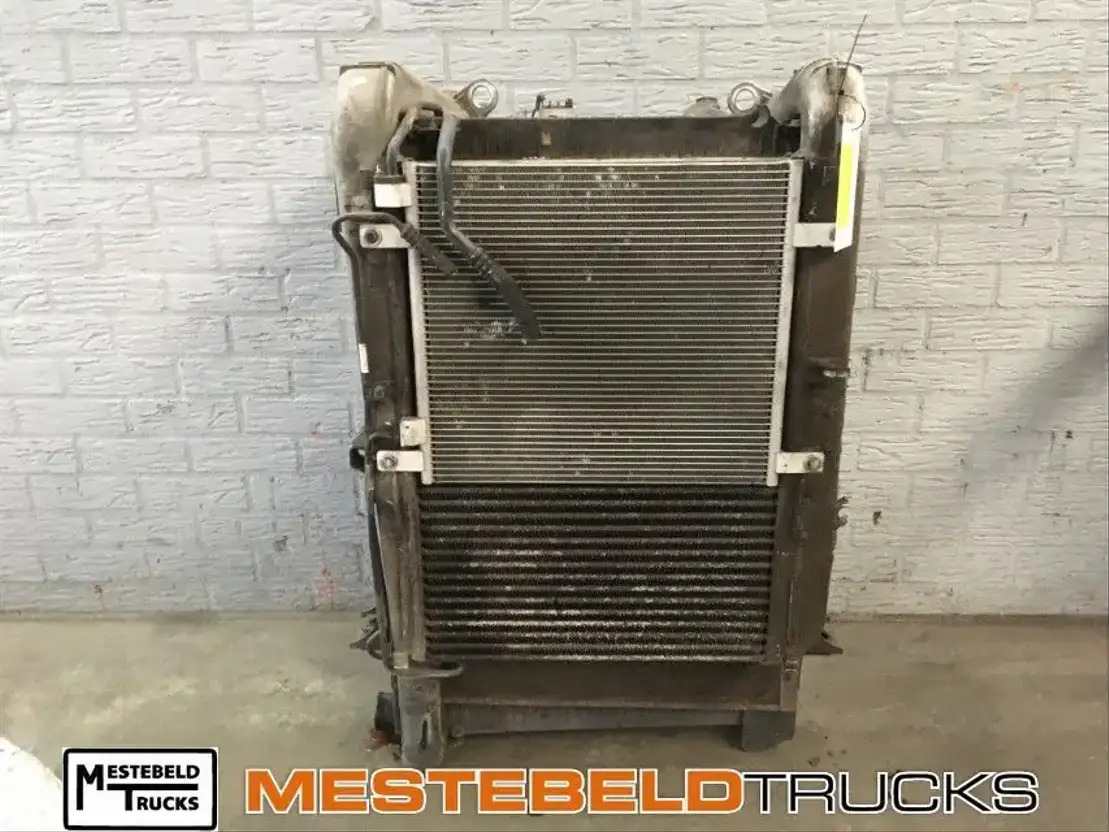 DAF Radiateur+ intercooler - Aušinimo sistema - Sunkvežimis: foto 2 DAF Radiateur+ intercooler - Aušinimo sistema - Sunkvežimis: foto 2