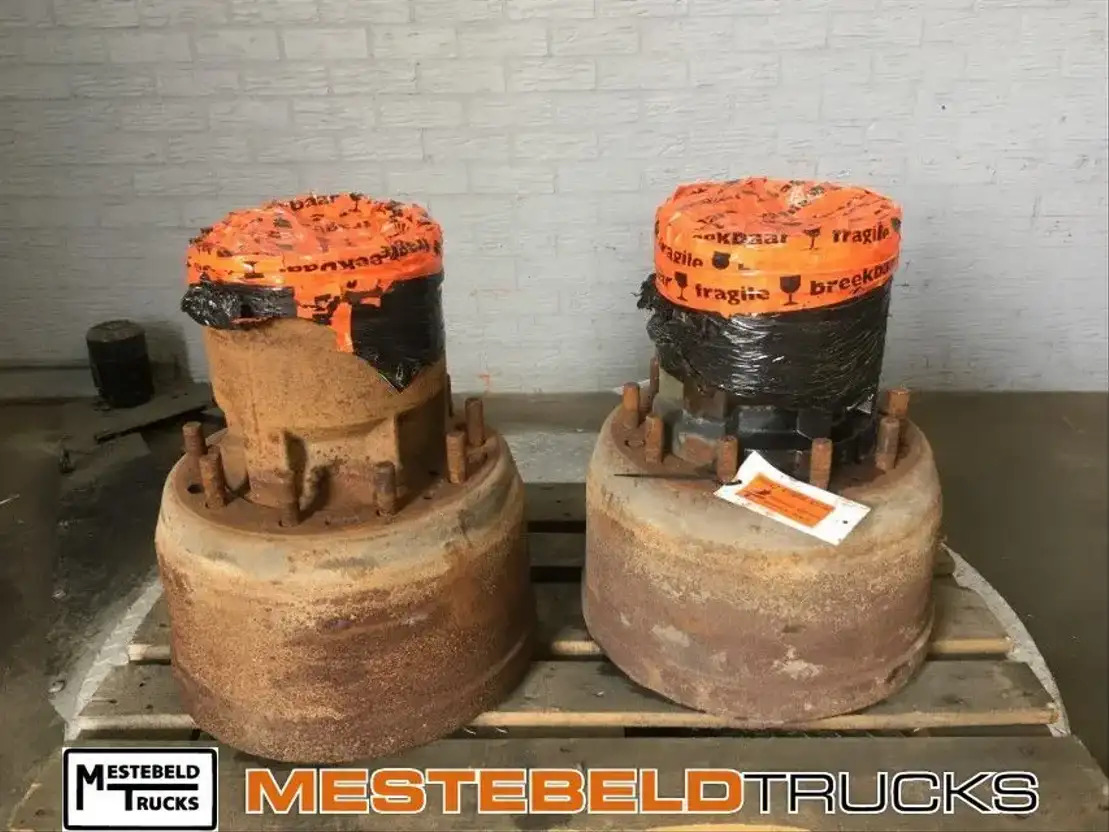 Ginaf Achterasnaaf M3335-S 6x6 - Galinė ašis - Sunkvežimis: foto 1 Ginaf Achterasnaaf M3335-S 6x6 - Galinė ašis - Sunkvežimis: foto 1