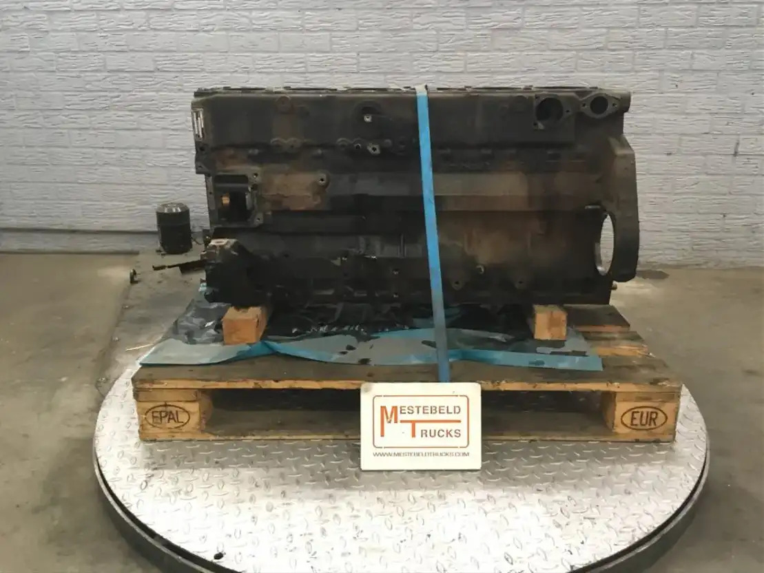 MAN Motorblok D2866 LF 26  - Variklis ir dalys - Sunkvežimis: foto 2 MAN Motorblok D2866 LF 26  - Variklis ir dalys - Sunkvežimis: foto 2