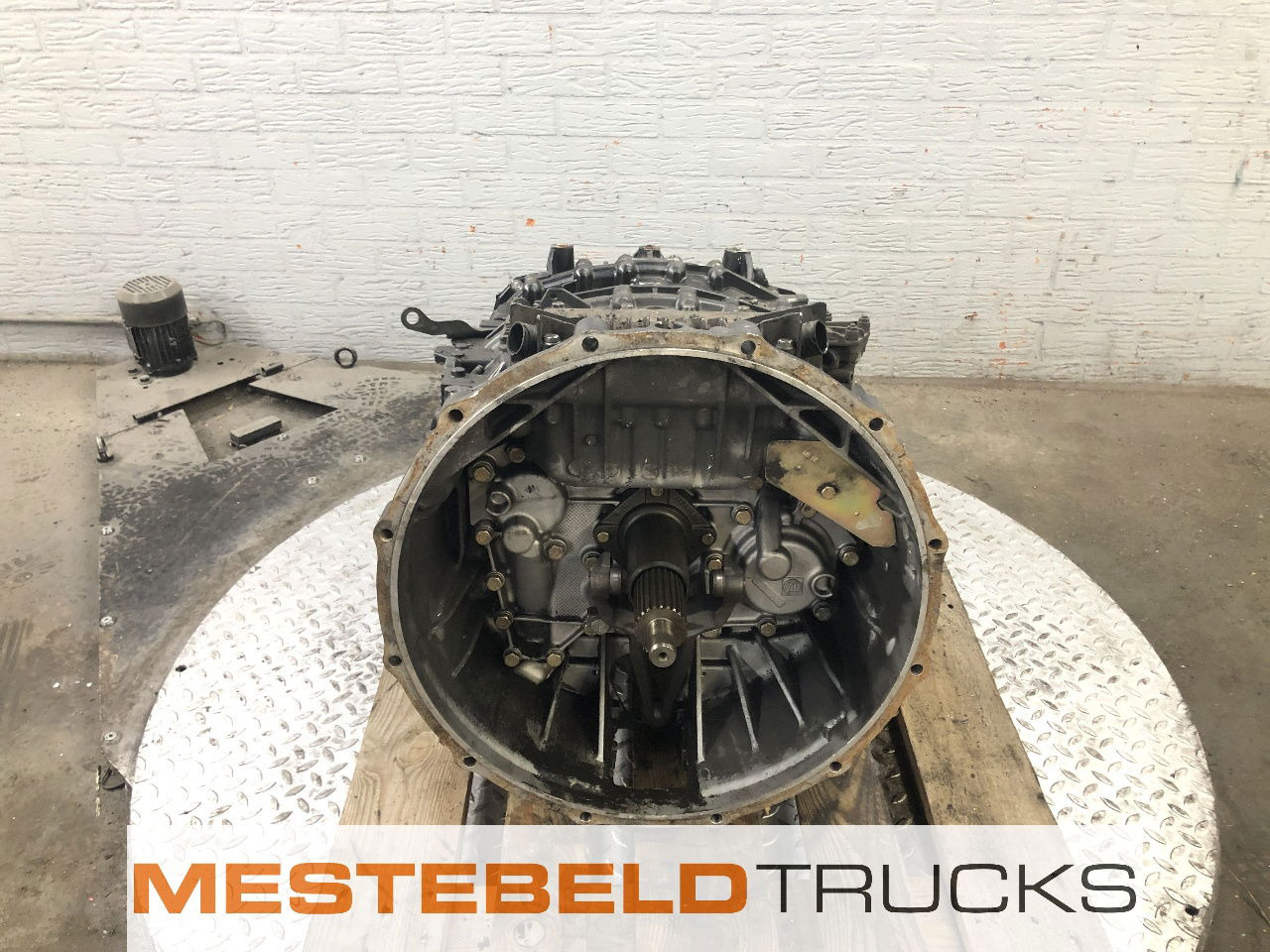 MAN Versnellingsbak 12TC 2740 TO - Pavarų dėžė ir dalys - Sunkvežimis: foto 2 MAN Versnellingsbak 12TC 2740 TO - Pavarų dėžė ir dalys - Sunkvežimis: foto 2