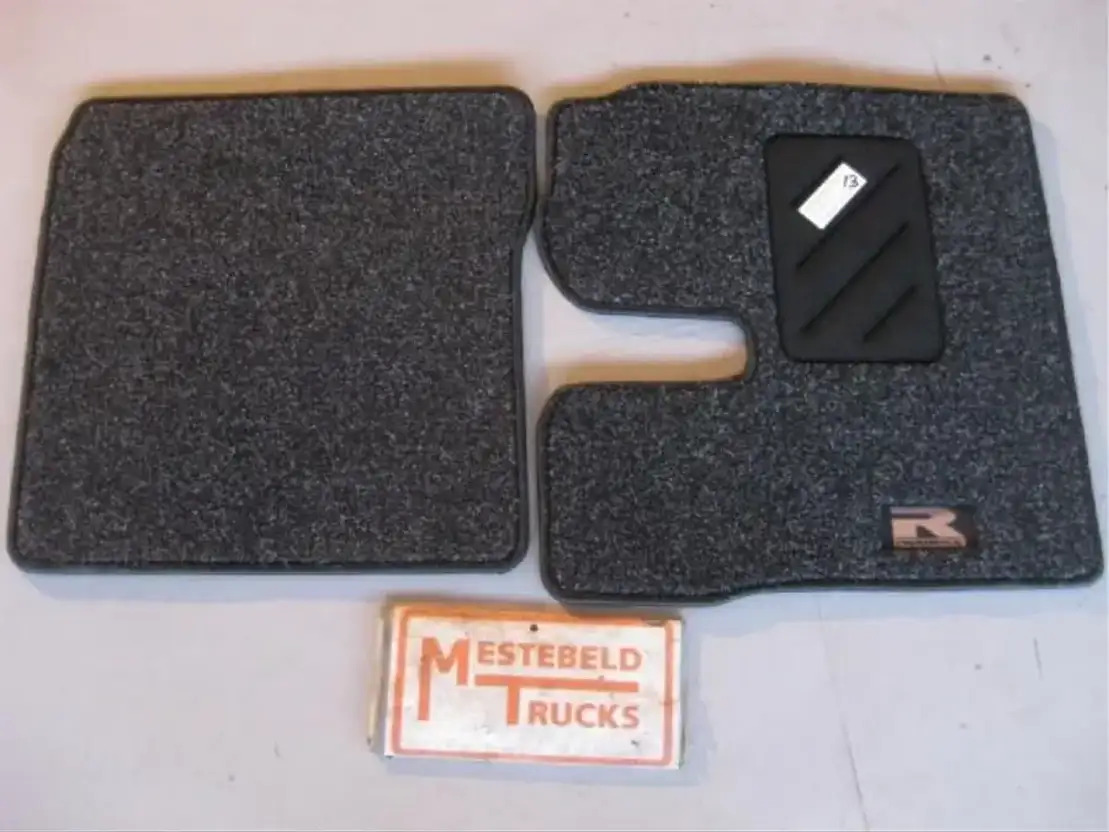 MAN Vloermat TGL - Kabina ir interjeras - Sunkvežimis: foto 1 MAN Vloermat TGL - Kabina ir interjeras - Sunkvežimis: foto 1