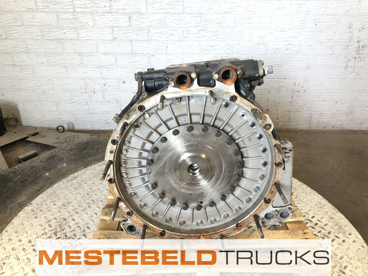 MAN WSK 440 + RE - Sankaba ir dalys - Sunkvežimis: foto 3 MAN WSK 440 + RE - Sankaba ir dalys - Sunkvežimis: foto 3