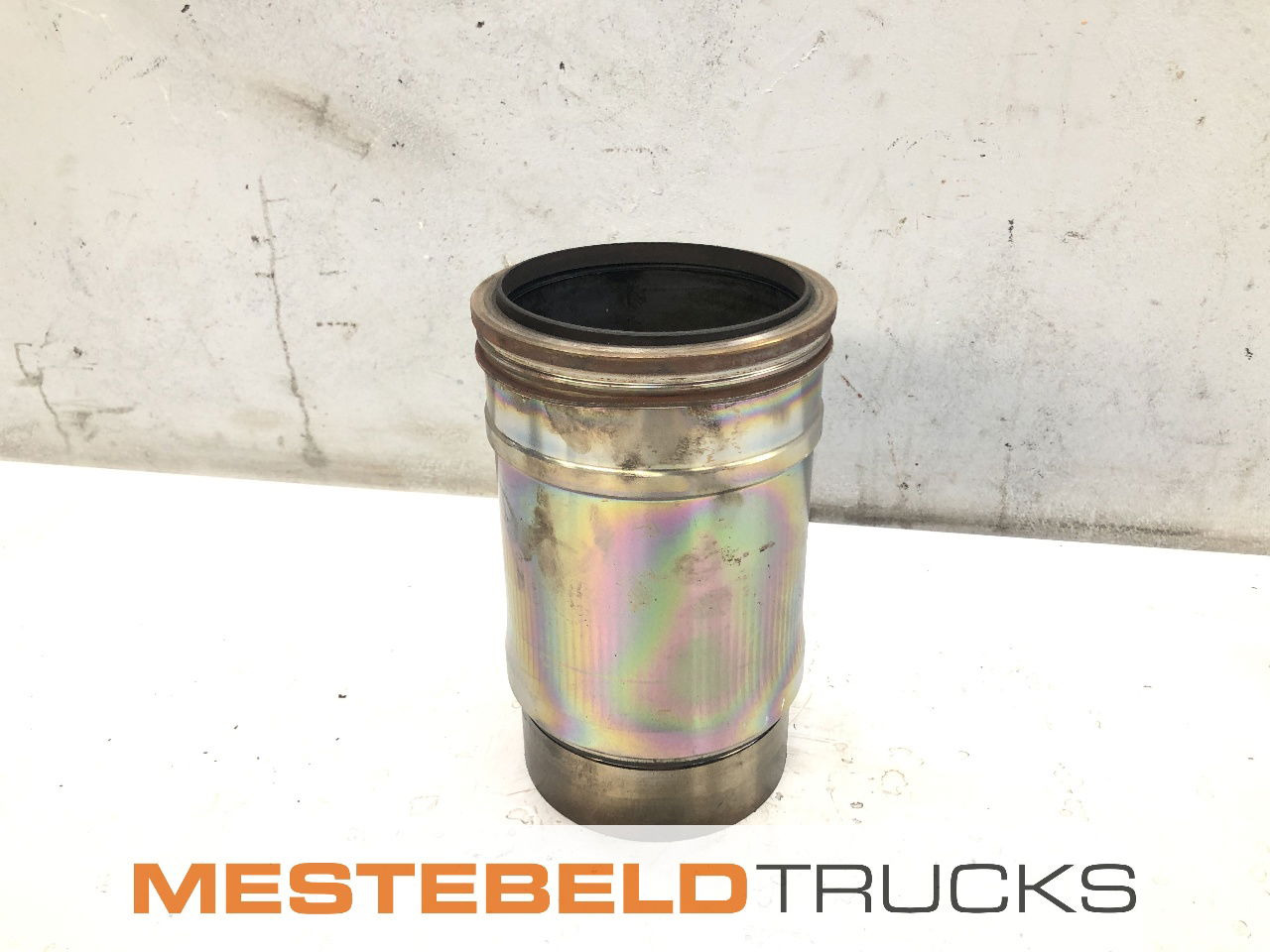 Mercedes-Benz Cilinderbus OM 471 LA - Variklis ir dalys - Sunkvežimis: foto 1 Mercedes-Benz Cilinderbus OM 471 LA - Variklis ir dalys - Sunkvežimis: foto 1