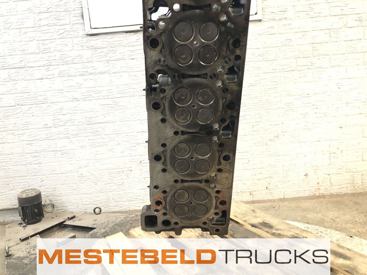 Mercedes-Benz Cilinderkop OM 471 - Variklis ir dalys - Sunkvežimis: foto 2 Mercedes-Benz Cilinderkop OM 471 - Variklis ir dalys - Sunkvežimis: foto 2