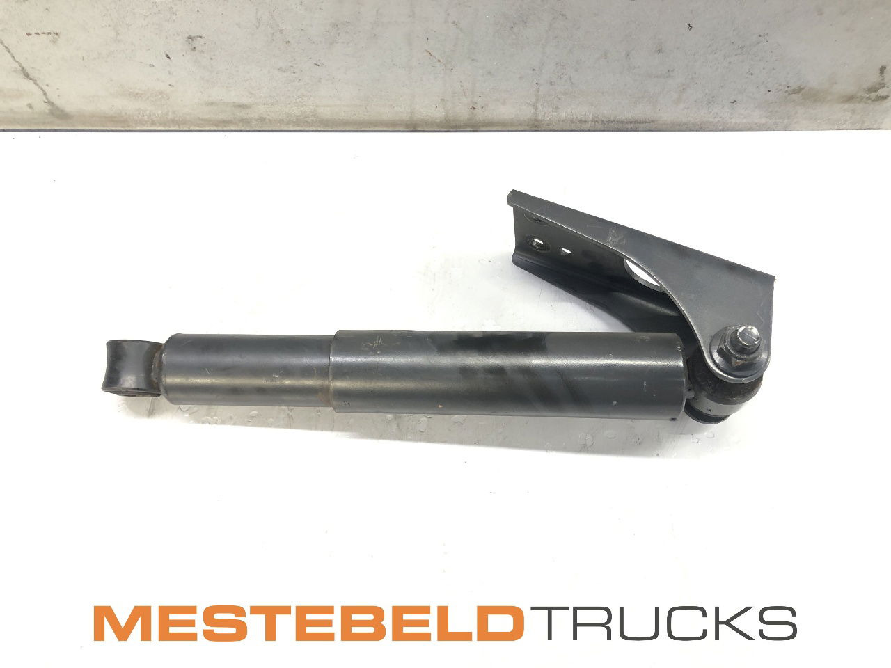 Mercedes-Benz Schokbreker achteras - Pakaba - Sunkvežimis: foto 1 Mercedes-Benz Schokbreker achteras - Pakaba - Sunkvežimis: foto 1