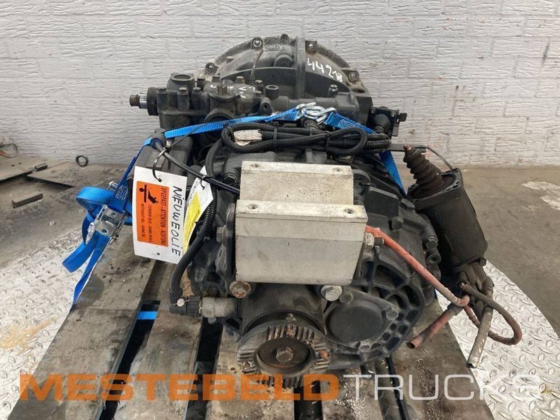 Renault Versnellingsbak 6 S 800 TO - Pavarų dėžė - Sunkvežimis: foto 2 Renault Versnellingsbak 6 S 800 TO - Pavarų dėžė - Sunkvežimis: foto 2