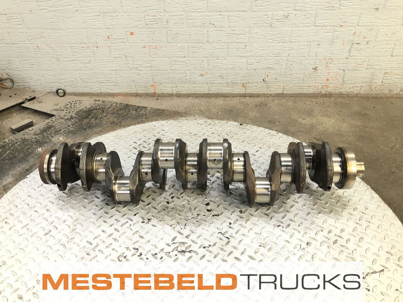 Scania Krukas DC 13 141 - Variklis ir dalys - Sunkvežimis: foto 1 Scania Krukas DC 13 141 - Variklis ir dalys - Sunkvežimis: foto 1