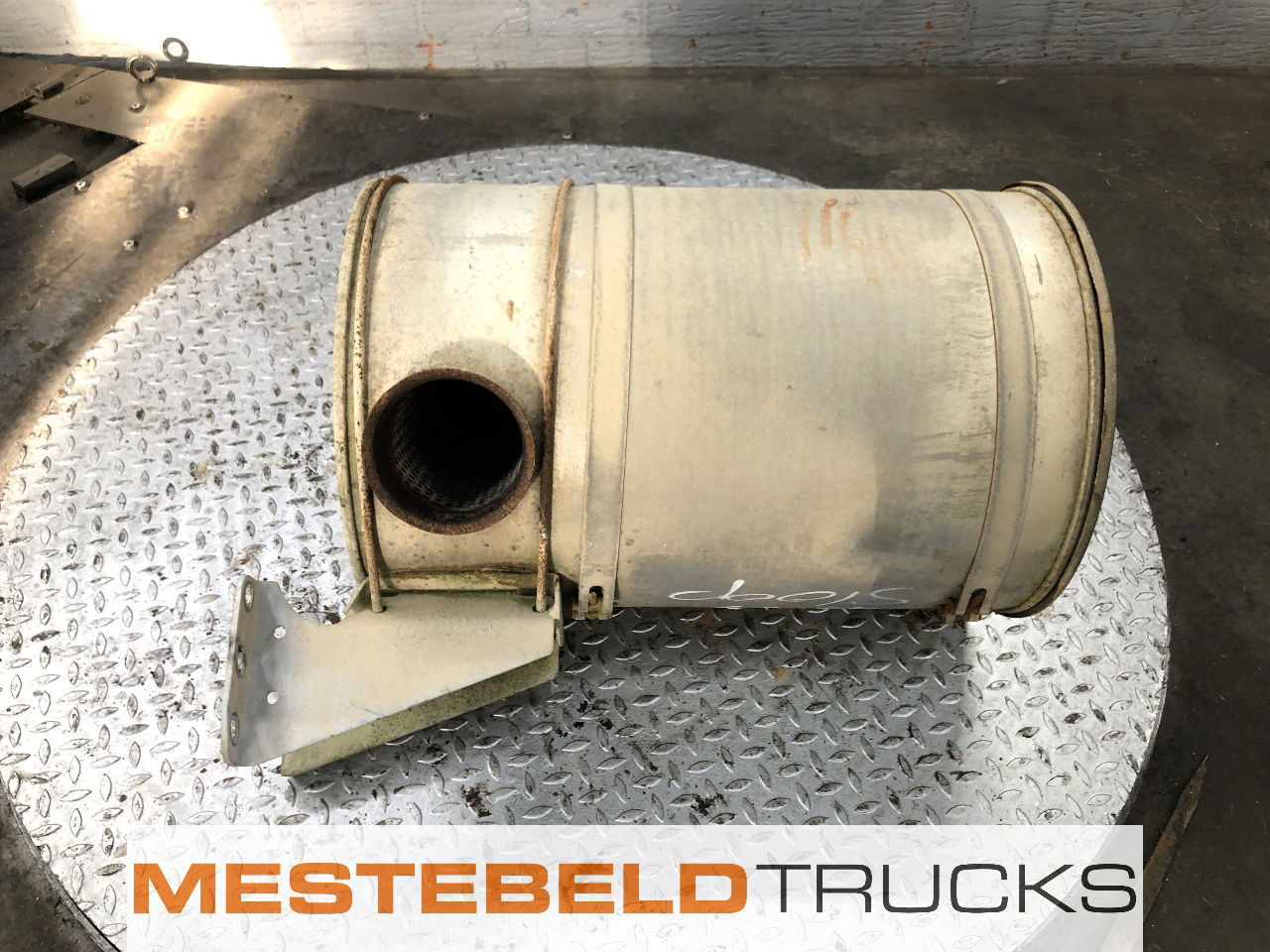 Volvo Katalysator - Išmetimo sistema - Sunkvežimis: foto 1 Volvo Katalysator - Išmetimo sistema - Sunkvežimis: foto 1