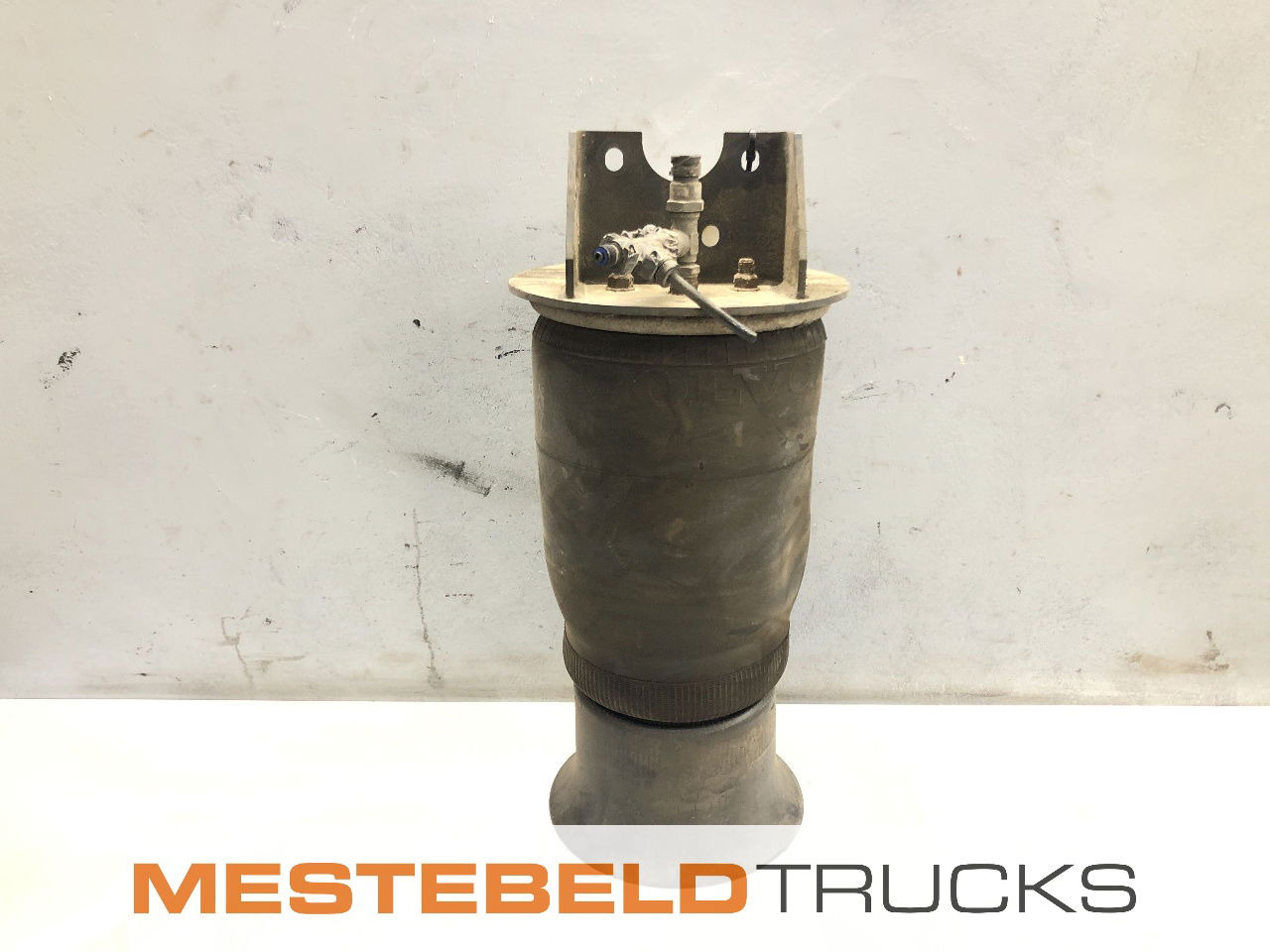 Volvo Luchtbalg FL240 - Stabdžių dalys - Sunkvežimis: foto 1 Volvo Luchtbalg FL240 - Stabdžių dalys - Sunkvežimis: foto 1