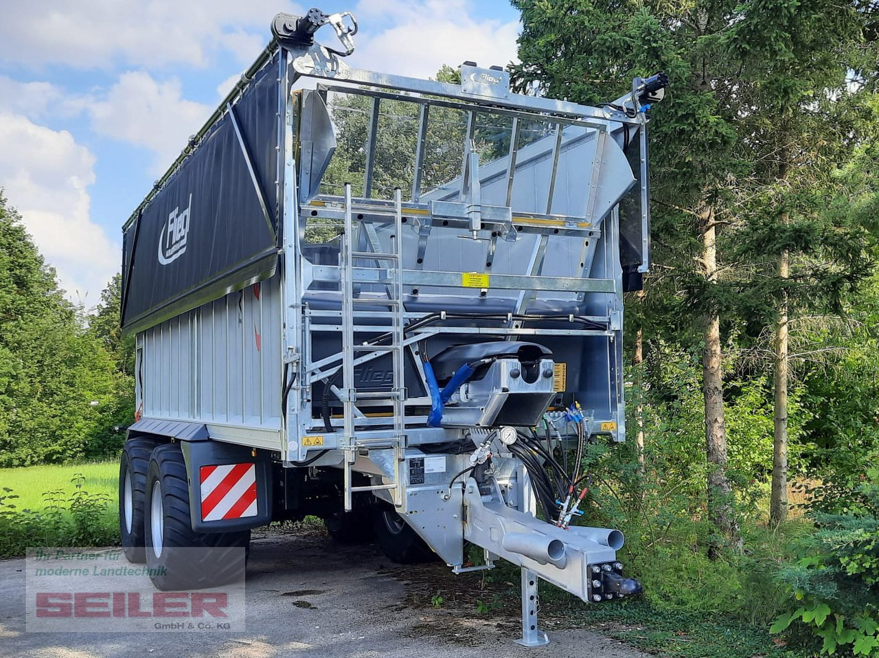 Fliegl ASW 271 TAURUS FOX 40m³ + Top Lift Light - Priekaba rinktuvė: foto 2 Fliegl ASW 271 TAURUS FOX 40m³ + Top Lift Light - Priekaba rinktuvė: foto 2