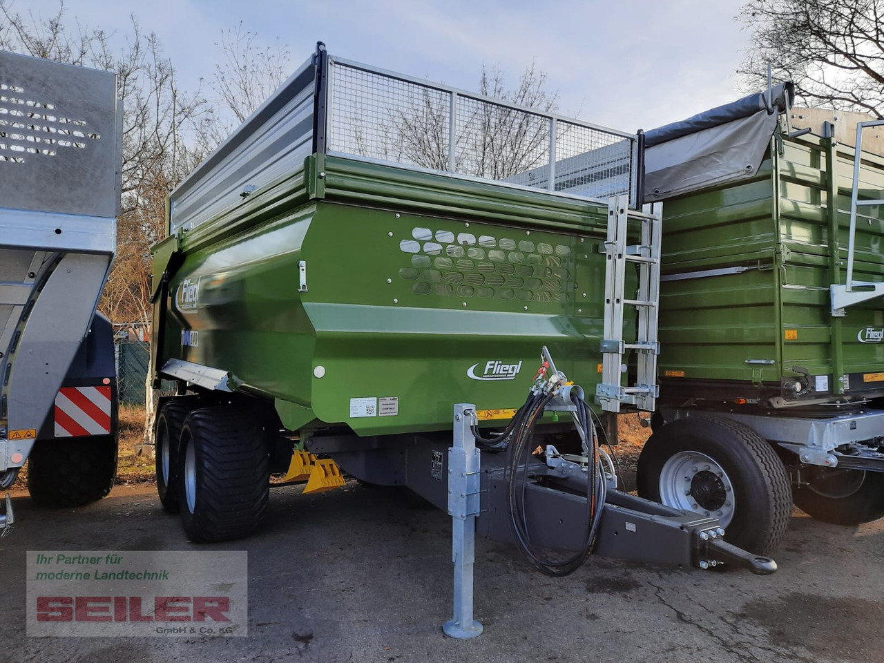 Fliegl TMK 140 FOX JUMBO-TITAN 20m³ - Savivartė traktorinė priekaba: foto 1 Fliegl TMK 140 FOX JUMBO-TITAN 20m³ - Savivartė traktorinė priekaba: foto 1