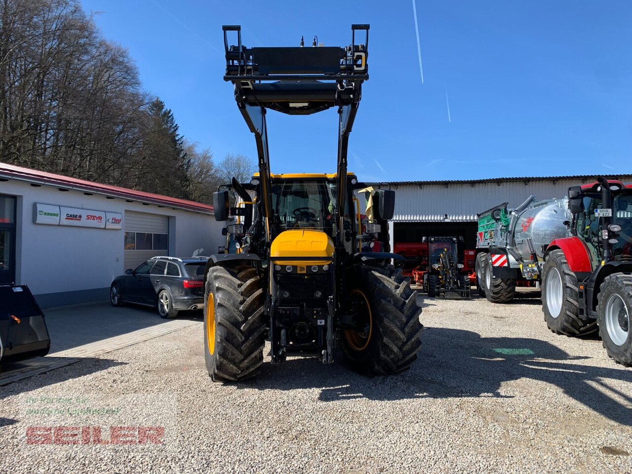 JCB Fastrac 4220 ICON + Frontlader Q7S - Traktorius: foto 4 JCB Fastrac 4220 ICON + Frontlader Q7S - Traktorius: foto 4