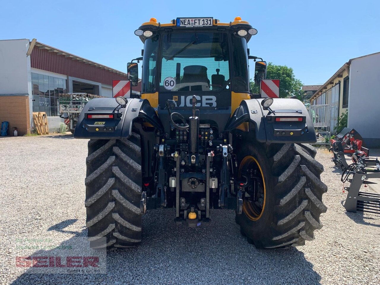 JCB Fastrac 4220 - Traktorius: foto 4 JCB Fastrac 4220 - Traktorius: foto 4