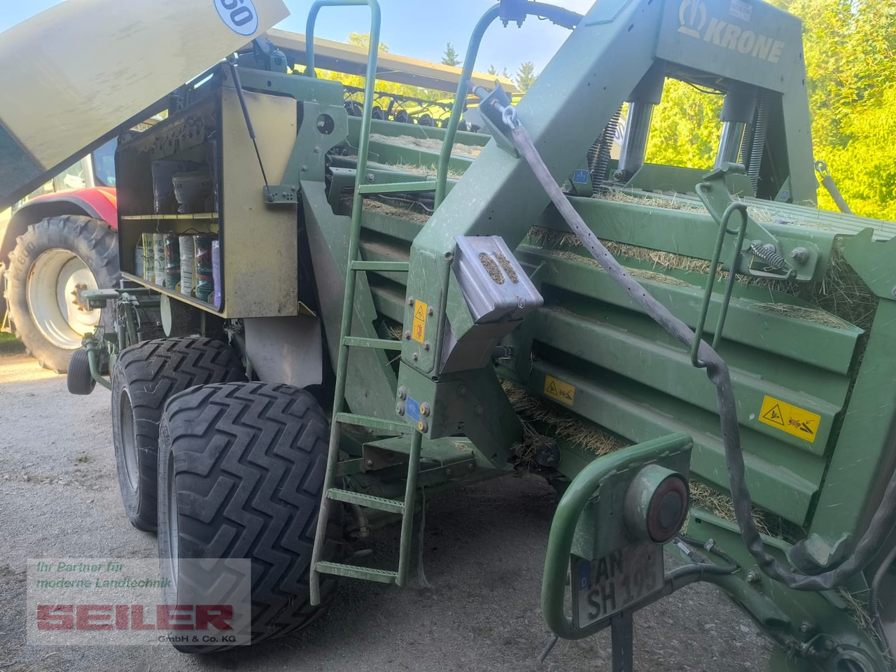 Krone Big Pack 1270 XC - Stačiakampių ryšulių presas: foto 4 Krone Big Pack 1270 XC - Stačiakampių ryšulių presas: foto 4