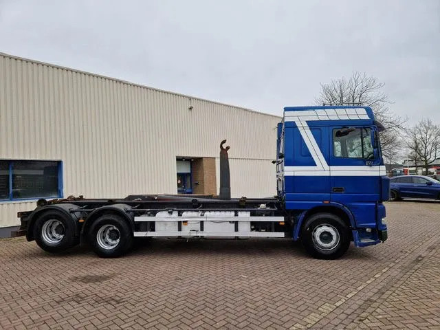 DAF XF 95.430 Euro 4 6x2 Manual-Gear - Važiuoklės sunkvežimis: foto 2 DAF XF 95.430 Euro 4 6x2 Manual-Gear - Važiuoklės sunkvežimis: foto 2