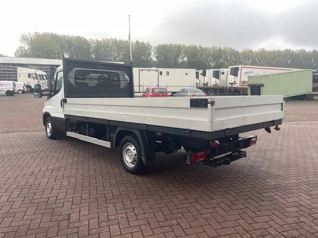 Iveco Daily 35S14 - Pikapas, Komercinis automobilis su dviguba kabina: foto 5 Iveco Daily 35S14 - Pikapas, Komercinis automobilis su dviguba kabina: foto 5