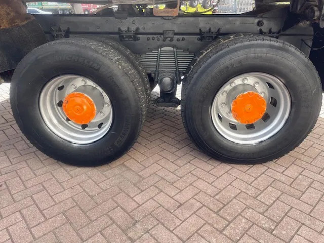 Savivartis sunkvežimis MAN 26.293 6x6 Full steel Kipper: foto 6