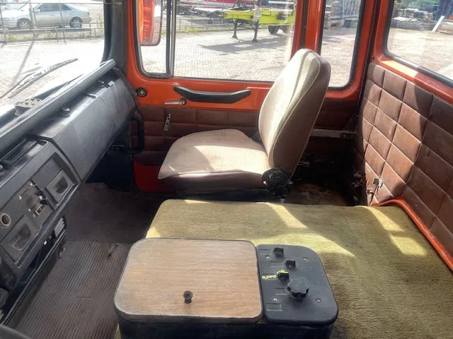 Savivartis sunkvežimis MAN 26.293 6x6 Full steel Kipper: foto 16