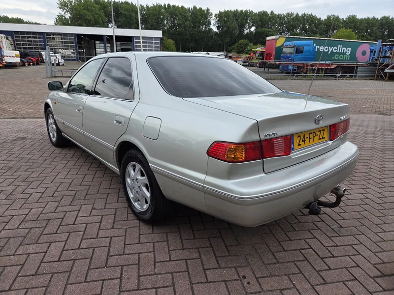 Toyota Camry 3.0 V6 24v // Automaat // leather Seats Cruise Control - Sedanas: foto 5 Toyota Camry 3.0 V6 24v // Automaat // leather Seats Cruise Control - Sedanas: foto 5