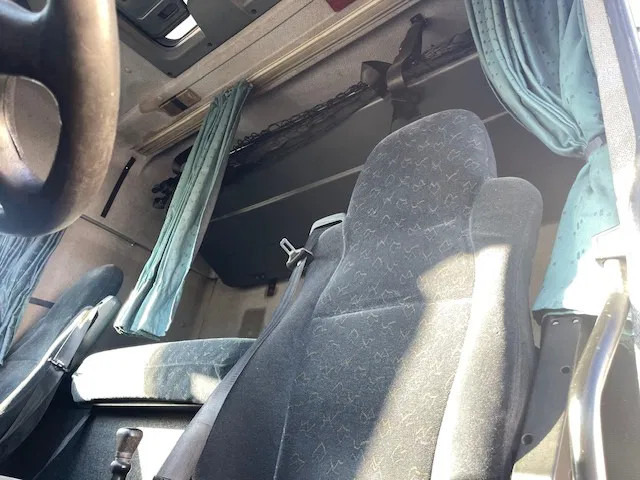 Vilkikas DAF XF 95.430 Manual-Gear Euro 3: foto 11 Vilkikas DAF XF 95.430 Manual-Gear Euro 3: foto 11