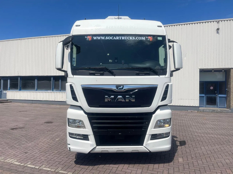 MAN TGX 18.460 Euro 6 Retarder 2x Tanks - Vilkikas: foto 2 MAN TGX 18.460 Euro 6 Retarder 2x Tanks - Vilkikas: foto 2