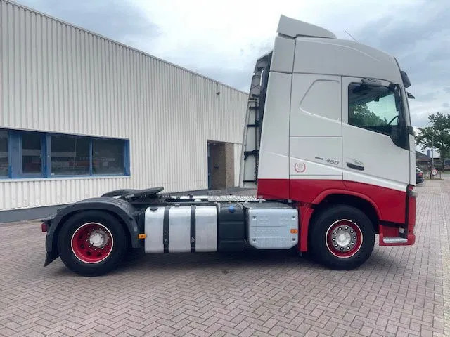 Volvo FH 13.460 E6-VEB-2Tanks-NL~Truck-Parking Cool - Vilkikas: foto 5 Volvo FH 13.460 E6-VEB-2Tanks-NL~Truck-Parking Cool - Vilkikas: foto 5