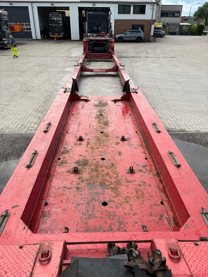 FAYMONVILLE STBZ - 2VAA Megamax Yachttransport - Žemo profilio platforma puspriekabė: foto 3 FAYMONVILLE STBZ - 2VAA Megamax Yachttransport - Žemo profilio platforma puspriekabė: foto 3