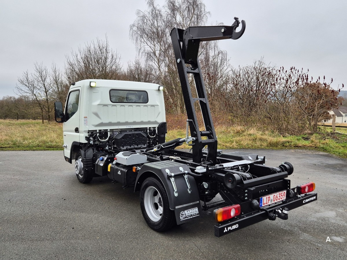 FUSO 3C15 Duonic Aut.City Abrollkipper AHK 3.5T - Hook-lift sunkvežimis: foto 2 FUSO 3C15 Duonic Aut.City Abrollkipper AHK 3.5T - Hook-lift sunkvežimis: foto 2