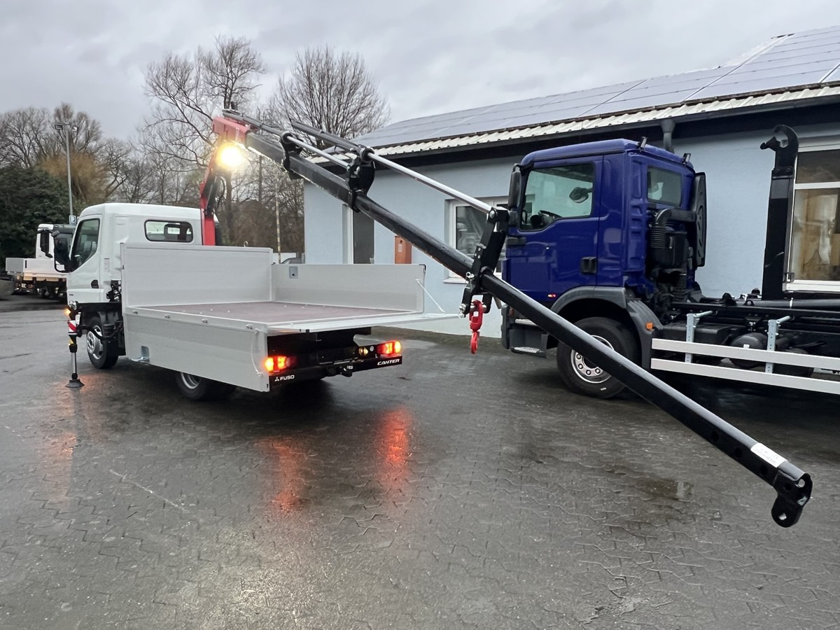 FUSO 3S15 Alu Pritsche 2.80m Ladekran Funk! sofort ve - Platforminis/ Bortinis sunkvežimis, Sunkvežimis su kranu: foto 4 FUSO 3S15 Alu Pritsche 2.80m Ladekran Funk! sofort ve - Platforminis/ Bortinis sunkvežimis, Sunkvežimis su kranu: foto 4
