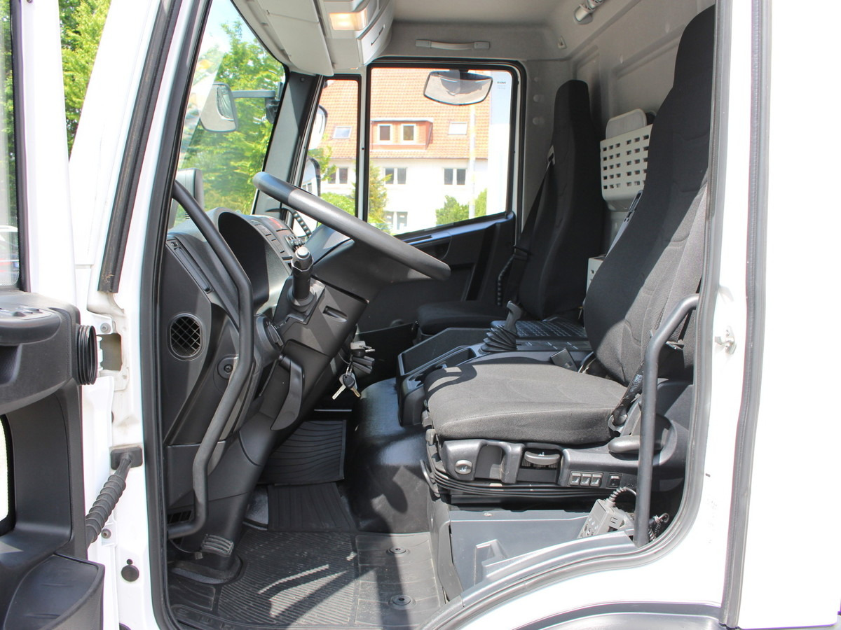 IVECO Euro Cargo 80E21 Alu Pritsche 6.10m! NEU AHK - Bortinis automobilis: foto 4 IVECO Euro Cargo 80E21 Alu Pritsche 6.10m! NEU AHK - Bortinis automobilis: foto 4
