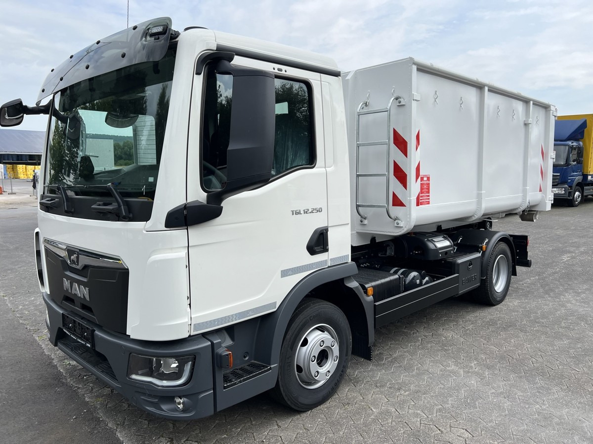 MAN TGL 12.250 BL NEU City Abrollkipper PowerMatic - Hook-lift sunkvežimis: foto 4 MAN TGL 12.250 BL NEU City Abrollkipper PowerMatic - Hook-lift sunkvežimis: foto 4