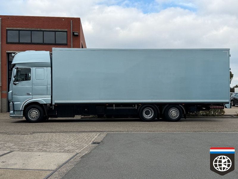 DAF XF 460 FAN TAIL LIFT / TRS / NIGHT A/C / RACING TEAM / CAMPER - Refrižeratorius sunkvežimis: foto 3 DAF XF 460 FAN TAIL LIFT / TRS / NIGHT A/C / RACING TEAM / CAMPER - Refrižeratorius sunkvežimis: foto 3