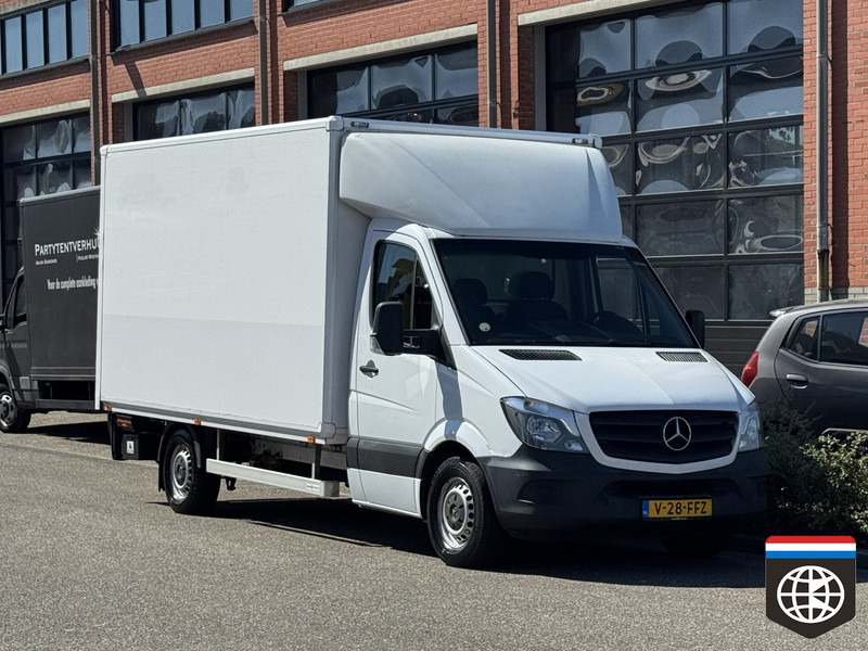 Furgonas su krovinių dėže Mercedes-Benz Sprinter 316 CDI 1000kg load capacity - box - tailf lift: foto 8
