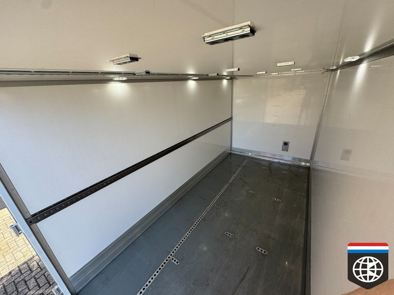 Mercedes-Benz Sprinter Laadbak verwarming - IDEAAL VOOR TRANSPORT VAN BLOEMEN IN DOZEN en/ of KRATTEN - Furgonas su krovinių dėže: foto 4 Mercedes-Benz Sprinter Laadbak verwarming - IDEAAL VOOR TRANSPORT VAN BLOEMEN IN DOZEN en/ of KRATTEN - Furgonas su krovinių dėže: foto 4