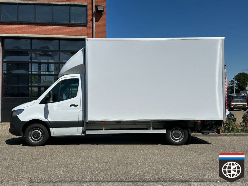 Mercedes-Benz Sprinter - Furgonas su krovinių dėže: foto 4 Mercedes-Benz Sprinter - Furgonas su krovinių dėže: foto 4