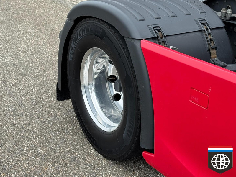 Scania R 500 Retarder / ALU WHEELS / FULL SPOILER - CONCOURSTAAT - Vilkikas: foto 5 Scania R 500 Retarder / ALU WHEELS / FULL SPOILER - CONCOURSTAAT - Vilkikas: foto 5