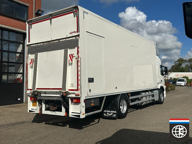 Volvo FM TAIL LIFT / GOOD TIRES / AC - Furgonas sunkvežimis: foto 5 Volvo FM TAIL LIFT / GOOD TIRES / AC - Furgonas sunkvežimis: foto 5