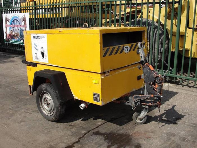 Demag mannesmann SC 40 ES - Statybinė technika: foto 1 Demag mannesmann SC 40 ES - Statybinė technika: foto 1