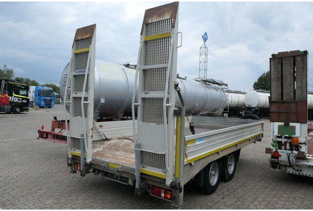 Blomenrohr 663/10500, Tandem, Rampen, Blattfederung, BPW - Žemo profilio platforma priekaba: foto 5 Blomenrohr 663/10500, Tandem, Rampen, Blattfederung, BPW - Žemo profilio platforma priekaba: foto 5