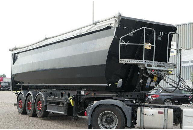 Fliegl DHKS 390, Stahl, 50m³, Schrottmulde, TOP-Zustand - Savivartis puspriekabė: foto 4 Fliegl DHKS 390, Stahl, 50m³, Schrottmulde, TOP-Zustand - Savivartis puspriekabė: foto 4