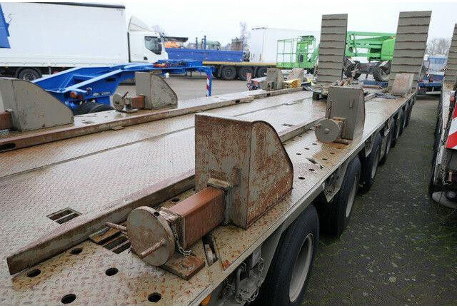 Goldhofer Spezial Tieflader für Schwertransport, 80to. NL - Žemo profilio platforma priekaba: foto 5 Goldhofer Spezial Tieflader für Schwertransport, 80to. NL - Žemo profilio platforma priekaba: foto 5