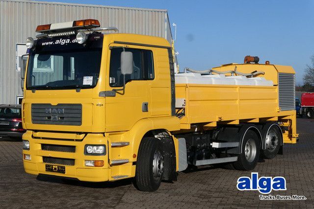 MAN 26.413/6x2/4x 2000 ltr. Tanks/Deutz Motor - Komunalinė/ Specializuota technika: foto 1 MAN 26.413/6x2/4x 2000 ltr. Tanks/Deutz Motor - Komunalinė/ Specializuota technika: foto 1