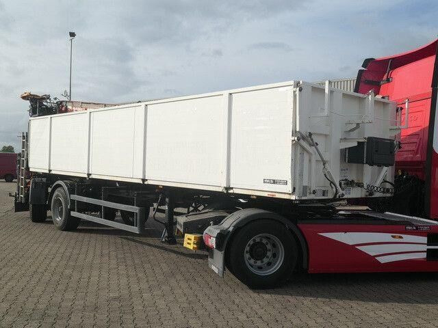 Langendorf SSH 20/25, Kalksandstein, Kran Atlas AK330.2V - Platforminė/ Bortinė puspriekabė: foto 4 Langendorf SSH 20/25, Kalksandstein, Kran Atlas AK330.2V - Platforminė/ Bortinė puspriekabė: foto 4