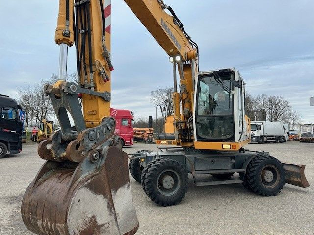 Liebherr A 904 C Litronic/SW System SW48/Klima/Kamera - Ratinis ekskavatorius: foto 4 Liebherr A 904 C Litronic/SW System SW48/Klima/Kamera - Ratinis ekskavatorius: foto 4