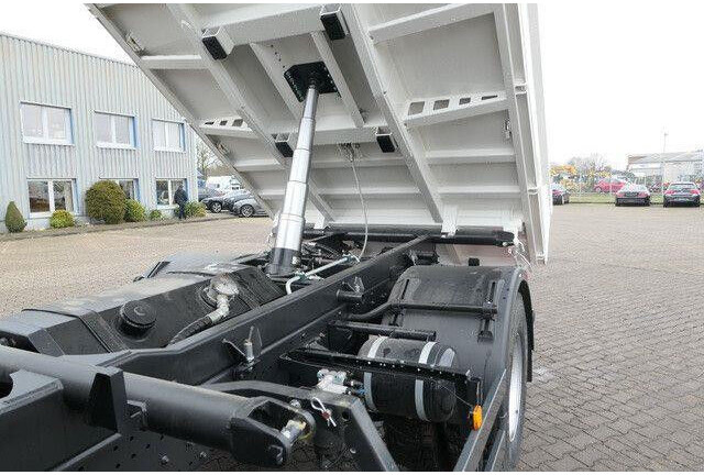 MAN 18.320 TGM BB, Kran Hiab X-Hiduo 138, Funk, AHK - Savivartis sunkvežimis: foto 5 MAN 18.320 TGM BB, Kran Hiab X-Hiduo 138, Funk, AHK - Savivartis sunkvežimis: foto 5