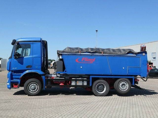 Mercedes-Benz 2548 L Arocs HAD 6x4, Asphalt, Bitumen, Fliegl - Asfalto mašina: foto 2 Mercedes-Benz 2548 L Arocs HAD 6x4, Asphalt, Bitumen, Fliegl - Asfalto mašina: foto 2