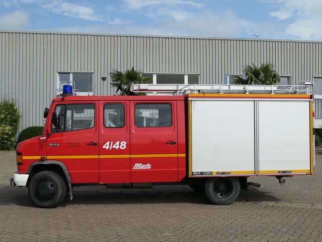 Mercedes-Benz 814 D/Feuerwehr/Metz/Wassertank/Pumpe - Gaisrinė mašina: foto 5 Mercedes-Benz 814 D/Feuerwehr/Metz/Wassertank/Pumpe - Gaisrinė mašina: foto 5