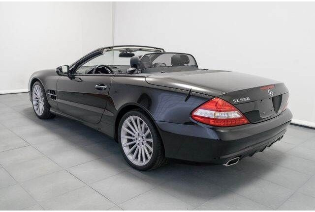 Mercedes-Benz SL-Klasse 500/550, erst 39 Tkm., TOP Zustand/TÜV neu! - Lengvasis automobilis: foto 4 Mercedes-Benz SL-Klasse 500/550, erst 39 Tkm., TOP Zustand/TÜV neu! - Lengvasis automobilis: foto 4