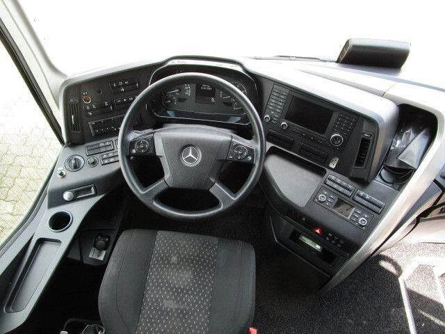 Mercedes-Benz Tourismo RHD 16/2, Euro 6, 51 Sitze, WC, Küche - Turistinis autobusas: foto 4 Mercedes-Benz Tourismo RHD 16/2, Euro 6, 51 Sitze, WC, Küche - Turistinis autobusas: foto 4