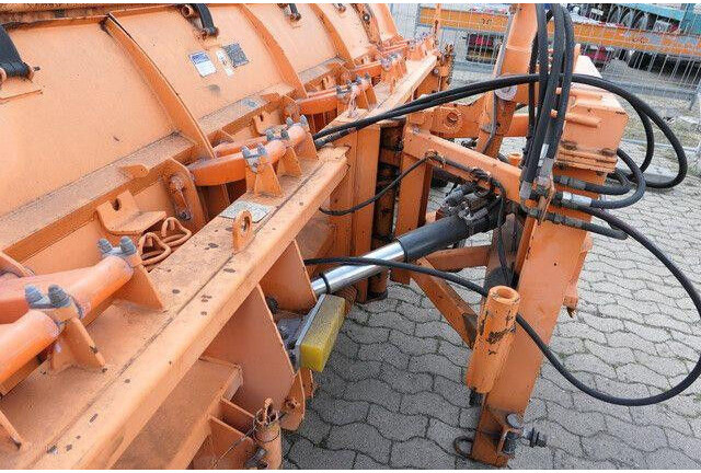 Schmidt MF 9.3, Schneeschild, 5.600mm, Winterdienst - Sniego peilis: foto 2 Schmidt MF 9.3, Schneeschild, 5.600mm, Winterdienst - Sniego peilis: foto 2